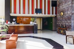 Reception - OYO 550 East View Hotel (Bacolod)