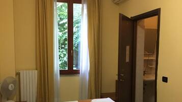 Zustellbetten, kostenloses WLAN, Bettwäsche