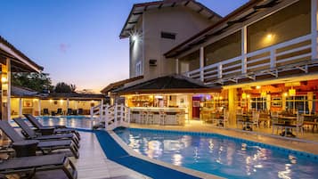 2 outdoor pools, pool umbrellas, sun loungers