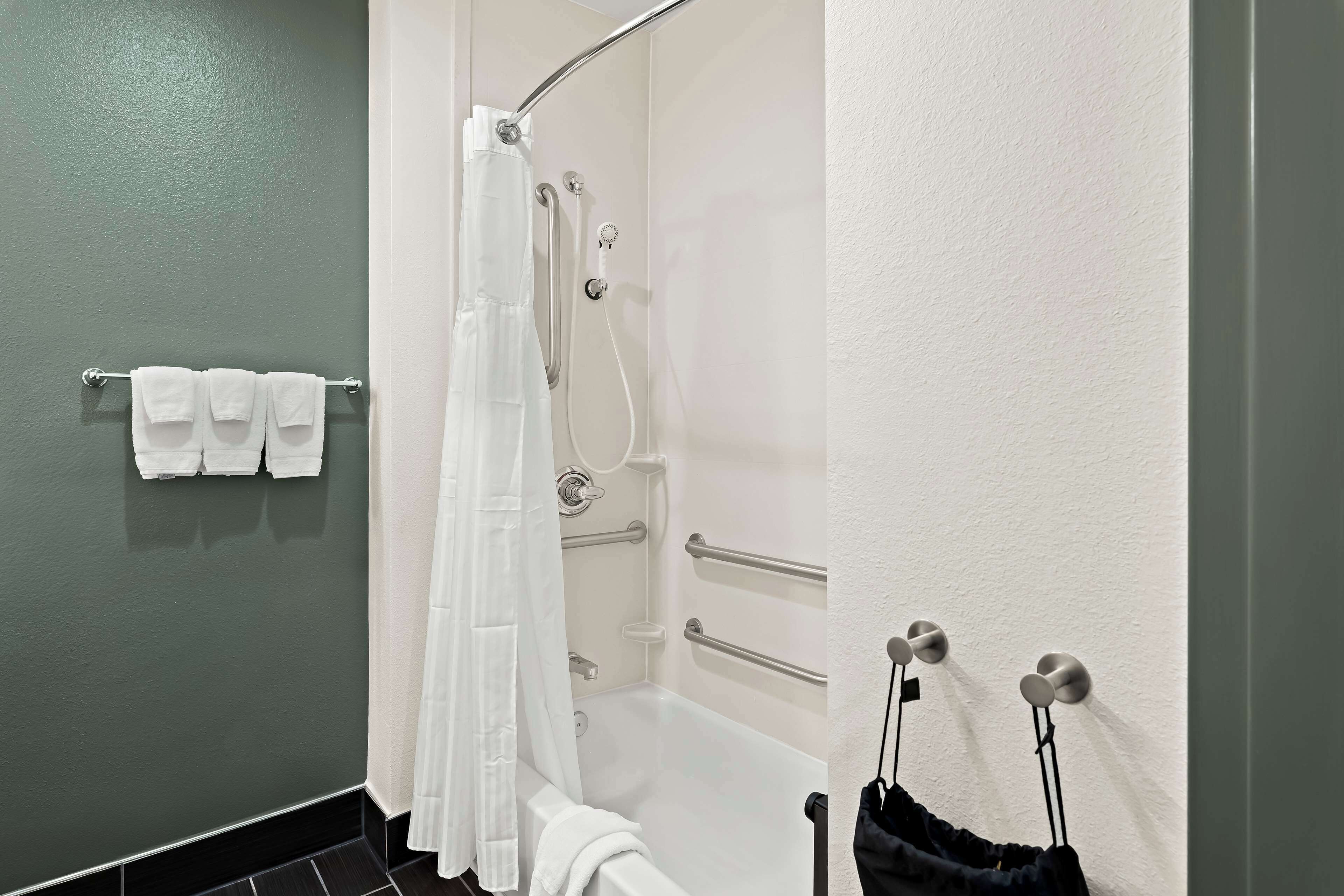 room, 2 queen beds, accessible, bathtub (mobility & hearing) | bathroom | free toiletries, hair dryer, towels