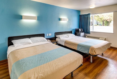 Wifi gratis y ropa de cama