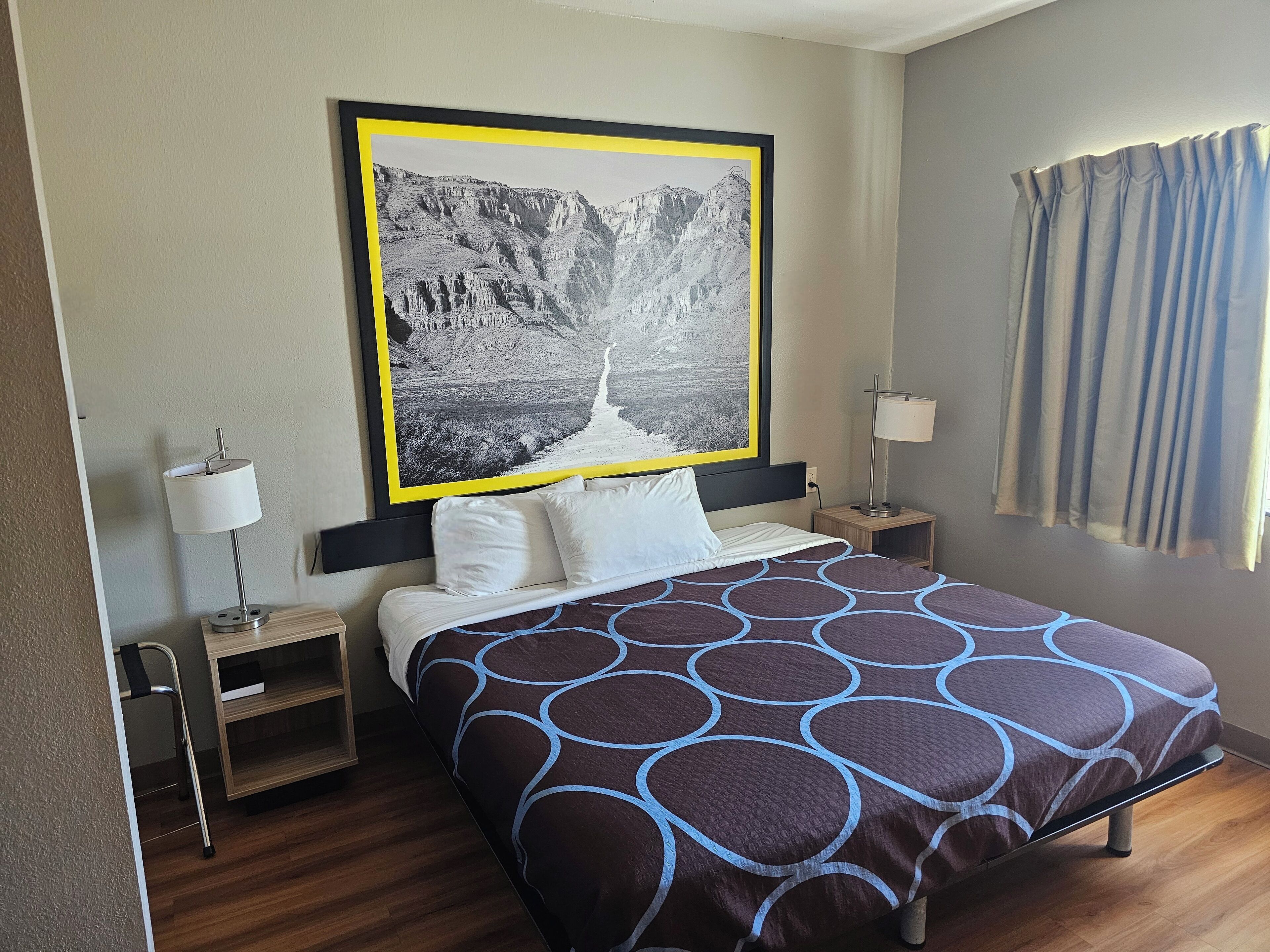 Egyptian cotton sheets, premium bedding, pillowtop beds