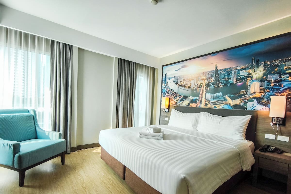 2 Bedrooms Family (4 pax) | In-room safe, desk, laptop workspace, soundproofing