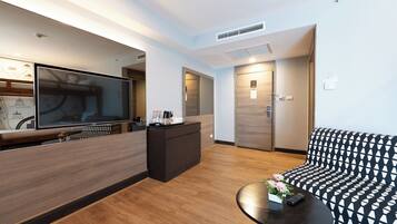 One Bedroom Suite with Bunk Bed | Vista dalla camera