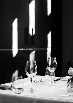 Frokost, lunsj og middag serveres, franske retter 