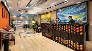 Quầy tiếp tân
