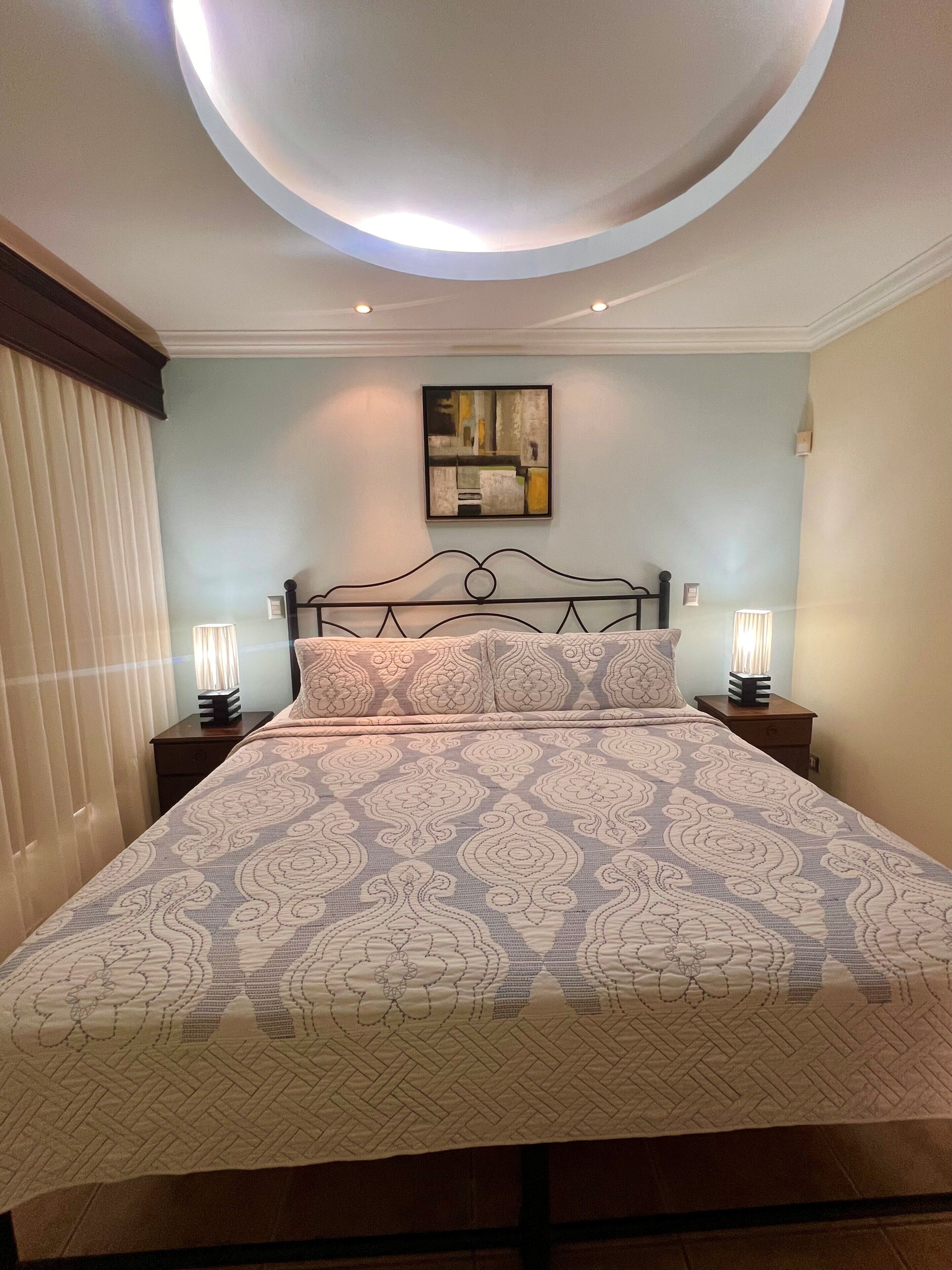 Apartment | Premium bedding, in-room safe, individually decorated