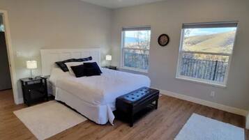 2 dormitoris, escriptori, un bressol de viatge i wifi gratuïta