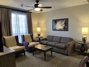 Living area - Vistana Villages -2BR Villa, Dec 19th-26, 2022. $1850 (Orlando)