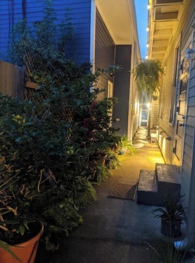 Two bedroom Comfort Near Everything!!!