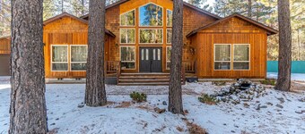 Cozy Sunriver Cabin Near Mt. Bachelor