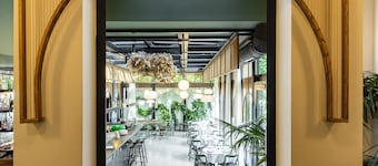 Pavilion Hotel & Social Club