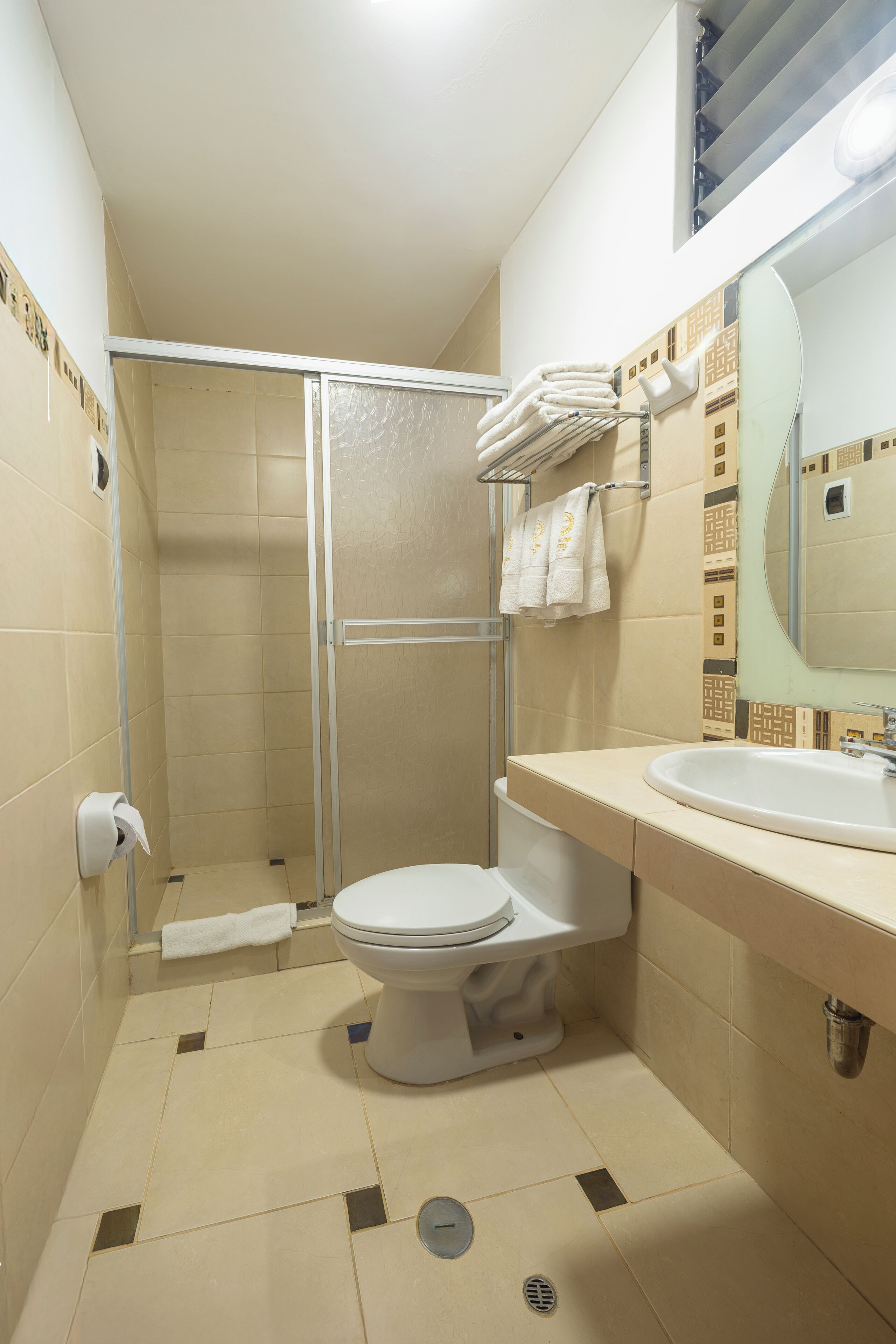 Photo - Kapac Inn Hotel