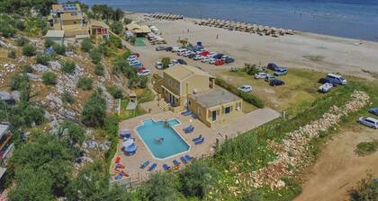 Nikos Kalamaki Corfu Studio 3