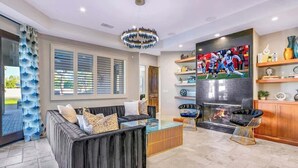 Smart TV, fireplace, offices
