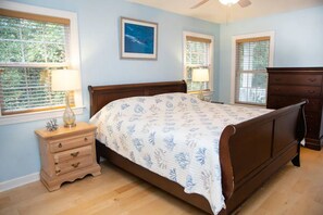 3 Schlafzimmer, Schreibtisch, kostenloses WLAN, Bettwäsche