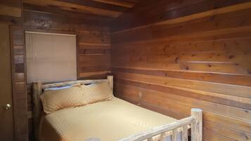 4 habitaciones, internet y ropa de cama