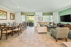 Fernseher, Videospiele, Arbeitsbereiche