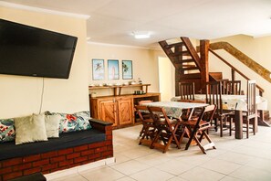 Villa | Interior - CASA MARAVILHOSA 6 QUARTOS (Arraial do Cabo)