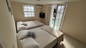 Villa | 6 bedrooms, iron/ironing board, travel crib, free WiFi