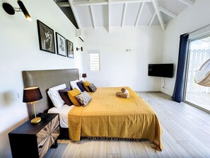5 bedrooms, iron/ironing board, travel crib, WiFi - Villa la Folie Douce, luxury and serenity, Orient Bay (Orient Bay)