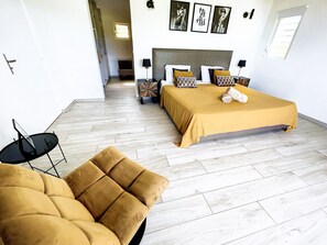 5 bedrooms, iron/ironing board, travel cot, WiFi