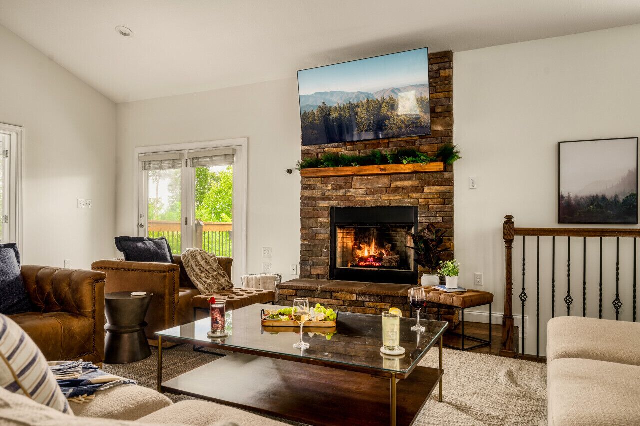 Smart TV, chimenea y videojuegos 