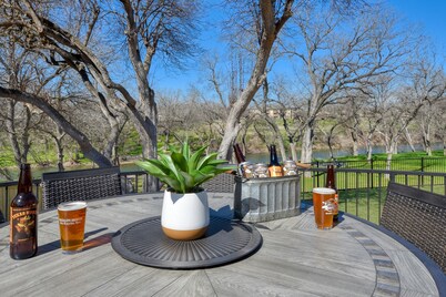 RiverHaus Retreat at Gruene | 7 Bed, 7.5 Bath
