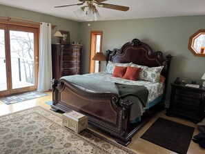 3 chambres, fer et planche à repasser, Wi-Fi gratuit, draps fournis