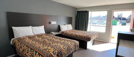1 bedroom, bed sheets