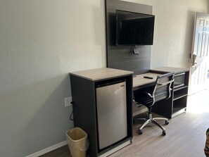 Bed sheets - Pioneer INN (Arkadelphia)