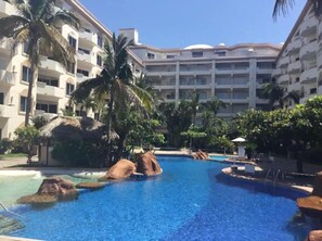 Familielejlighed | Pool | Udendørs pool