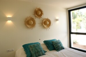 4 bedrooms, free WiFi, wheelchair access