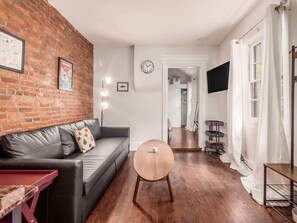 Smart TV, offices