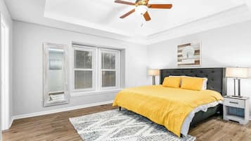 4 Schlafzimmer, Bügeleisen/Bügelbrett, WLAN