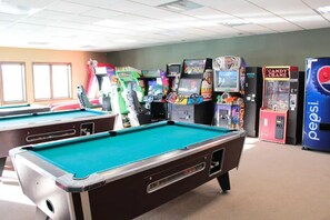 Spielezimmer