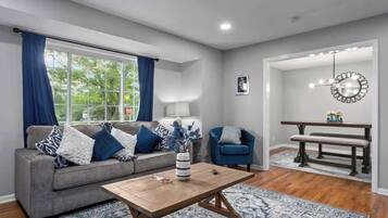 Televisión, videojuegos y oficina