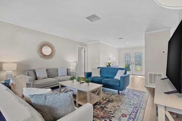 تلفزيون، مكتب