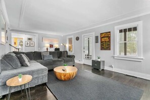 Televisor i oficines 