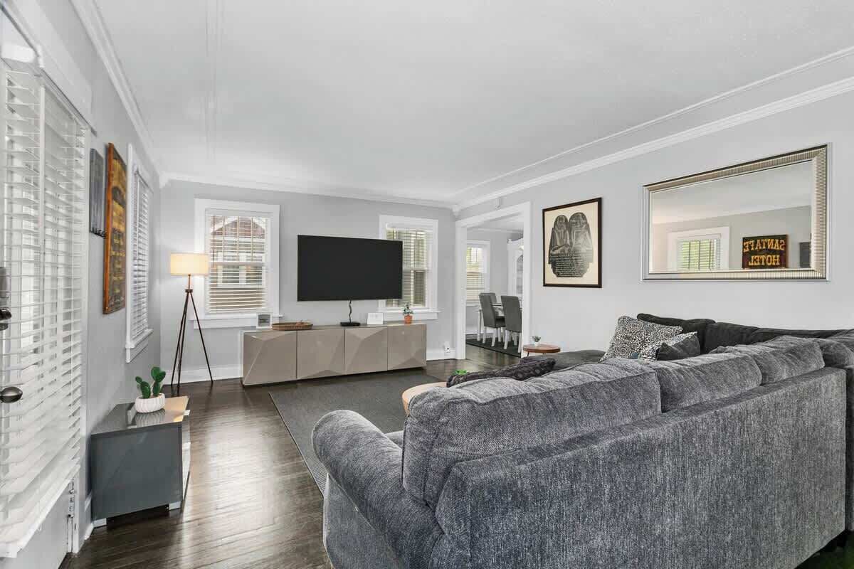 Televisie en een kantoor