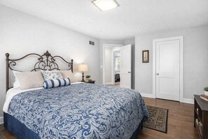 5 chambres, fer et planche à repasser, lit parapluie, Wi-Fi