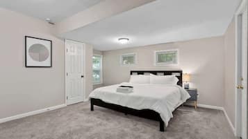 5 dormitorios, tabla de planchar con plancha, cuna de viaje y wifi