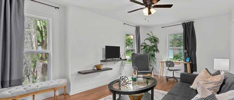 Télévision, espaces bureaux