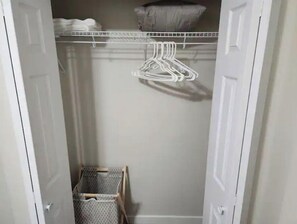 Interior - Cozy one Bedroom suite (Regina)