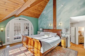 4 Schlafzimmer, Schreibtisch, Reisekinderbett, kostenloses WLAN