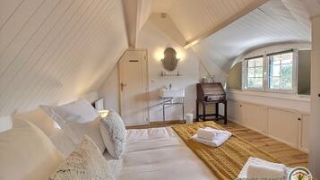 3 多间卧室、熨斗/熨衣板、免费 WiFi、床单