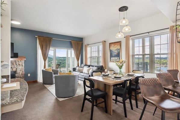 Smart TV, fireplace, streaming services, offices