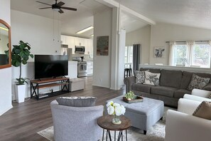 Smart TV, fireplace, table football, ping pong