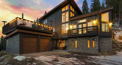 New. Top of the World Lodge. Hot tub. Theater.