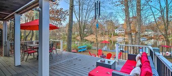 Sauna & Game Room: Lake House in Locust Grove!
